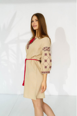 Сукня-вишиванка для жінок